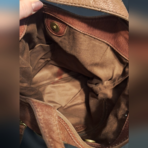 Fossil Foldover Leather Crossbody Messenger Bag - Picture 12 of 15